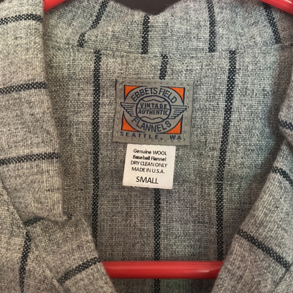 Events Field Flannel - Picture 2 of 4